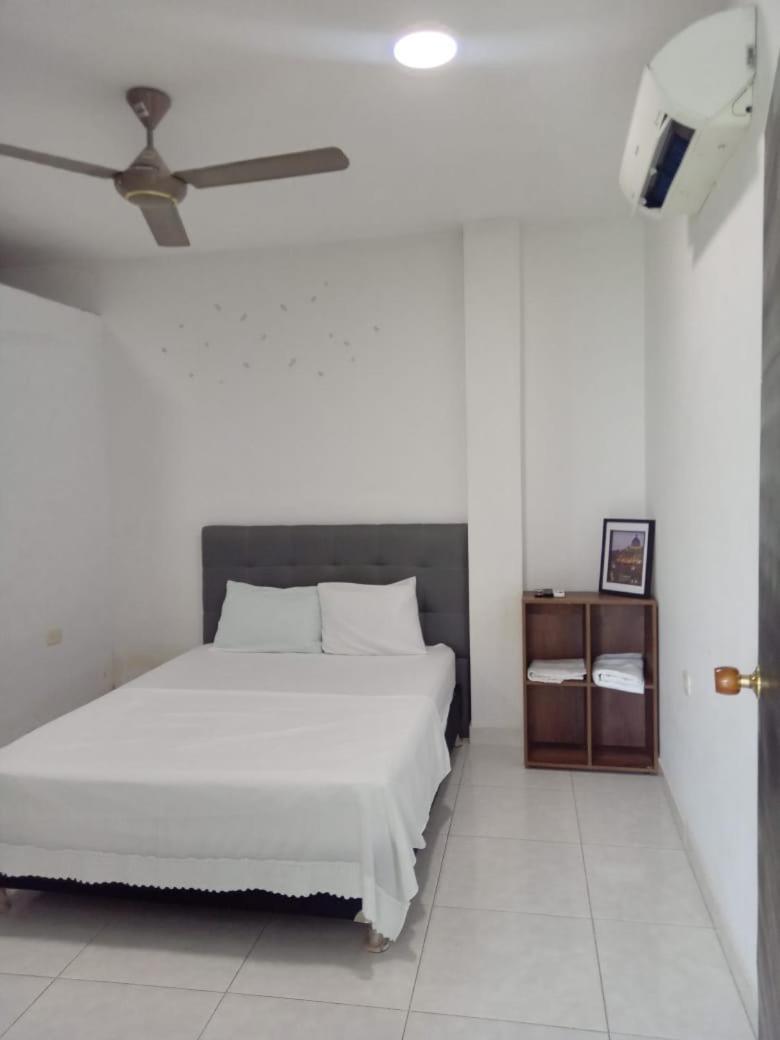 Hotel Mi Ranchito Синселехо Екстериор снимка